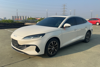比亚迪 海豹06新能源 2024款 DM-i 120KM尊荣型