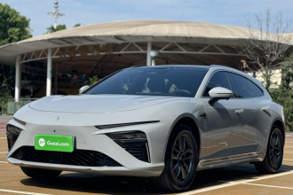 哪吒汽车 哪吒S猎装 2024款 纯电510 标准版