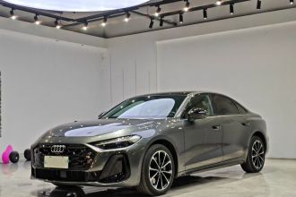 奥迪A5L 2026款 2.0T 运动版 Plus
