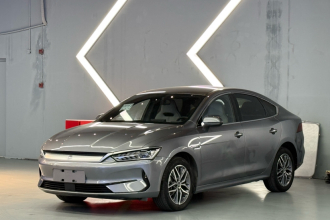 比亚迪 秦PLUS 2023款 冠军版 EV 420KM领先型