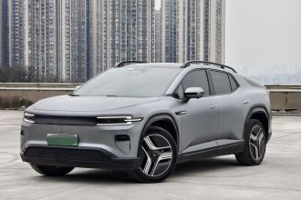 长安启源E07 2025款 纯电 四驱 90kWh Ultra高性能版