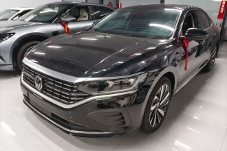 大众 帕萨特 2024款 380TSI 龙腾版