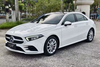 奔驰A级 2019款 A 200 L 运动轿车