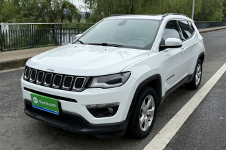 Jeep 指南者 2019款 220T 自动家享版
