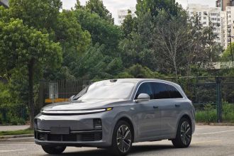 理想汽车 理想L7 2025款 Ultra 智能焕新版