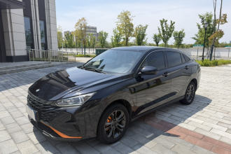 东风风神 奕炫 2023款 马赫版 1.5L 自动追风版