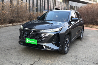 长安CS75 PLUS 2023款 第三代 1.5T 自动尊贵型