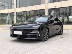 吉利银河 银河星耀8 2025款 130km EM-P 星舰版