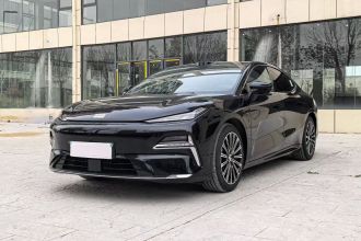 吉利银河 银河星耀8 2025款 130km EM-P 星舰版