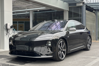 蔚来ET9 2025款 102kWh 签名版