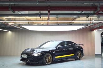 小米汽车 小米SU7 Ultra 2025款 Ultra