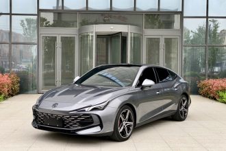 名爵 MG7 2023款 2.0T 自动Trophy+激擎耀世版