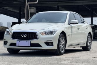 英菲尼迪Q50L 2018款 2.0T 舒适版 国VI