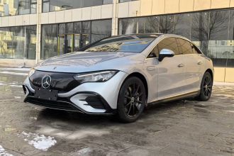 奔驰EQE 2022款 350 先锋版