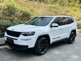 Jeep 大指挥官 2020款 2.0T 四驱夜鹰版