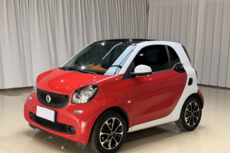 smart fortwo 2015款 1.0L 52千瓦硬顶激情版