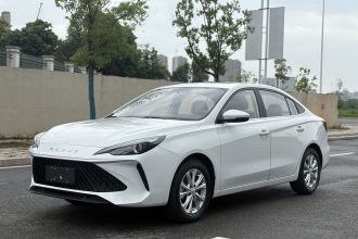 荣威i5 2023款 1.5L CVT豪华版