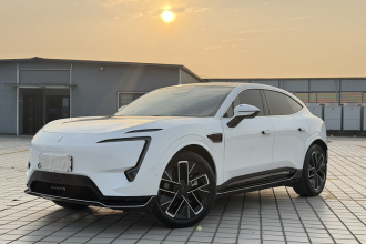 阿维塔11 2024款 580 三激光四驱奢享版