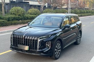 红旗HS7 PHEV 2025款 2.0T PHEV 四驱200万辆纪念版 6座