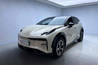 极氪X 2025款 五座后驱版