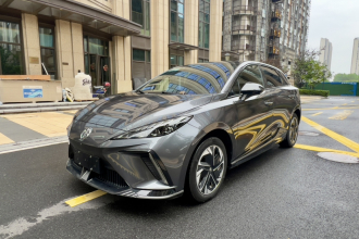 名爵 MG4 EV 2022款 425km 旗舰版