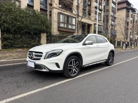 奔驰GLA 2016款 GLA 220 4MATIC 时尚型