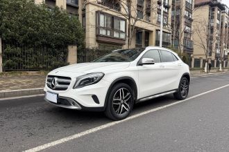 奔驰GLA 2016款 GLA 220 4MATIC 时尚型