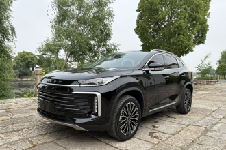 星途凌云 2025款 300T 两驱星耀版