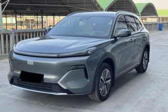 吉利银河 银河星舰7 EM-i 2025款 120km 探索+版