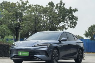 比亚迪 海豹 2023款 DM-i 1.5T 200km 旗舰型