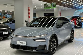 小鹏G7 2026款 增程 1704 Max 旗舰版