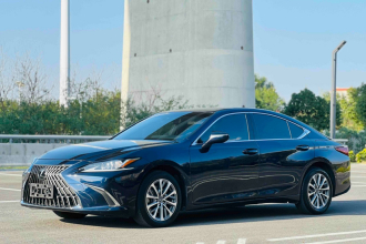 雷克萨斯ES 2022款 200 卓越版