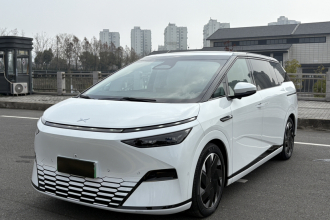 小鹏X9 2024款 702超长续航Max