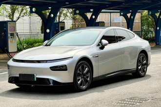 小鹏P7 2022款 586G