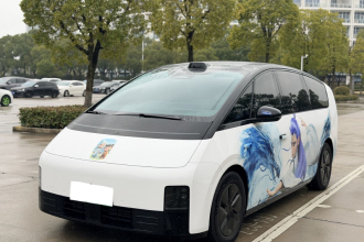 理想汽车 理想MEGA 2024款 Ultra