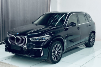 宝马X5 2022款 改款 xDrive 30Li 尊享型M运动套装