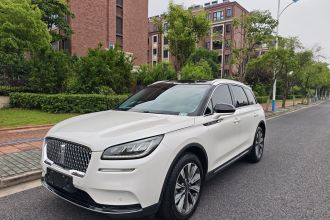 林肯 冒险家 2022款 2.0T 两驱尊雅版