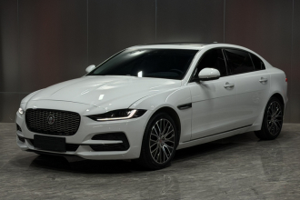 捷豹XEL 2020款 2.0T 200PS S进取优雅版