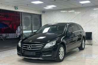 奔驰R级 2017款 R 320 4MATIC 商务型臻藏版