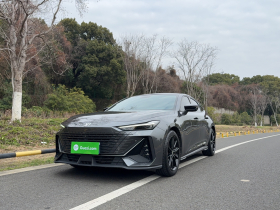 长安UNI-V 2022款 1.5T 尊贵型