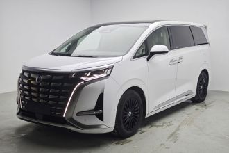 腾势D9 2022款 DM-i 970 四驱旗舰型