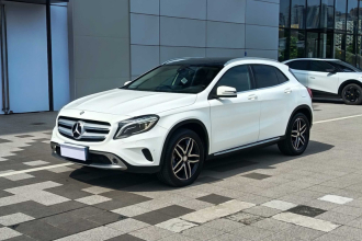 奔驰GLA 2016款 GLA 220 4MATIC 时尚型