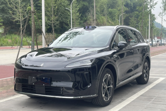 鸿蒙智行 尚界H5 2025款 增程 Max