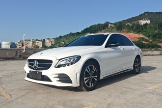 奔驰C级 2020款 C 260 运动版