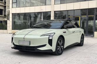 红旗EH7 2024款 820 Pro