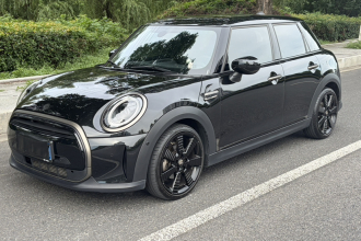 MINI 2023款 1.5T COOPER 国王十字特别版 五门版
