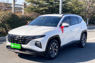 现代 2023款 途胜L 1.5T 自动两驱GLX精英版