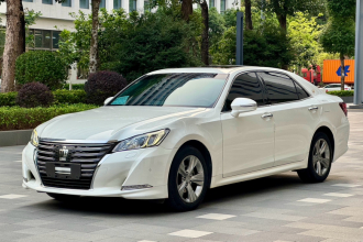 丰田 皇冠 2015款 2.0T 时尚版