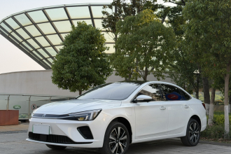 飞凡汽车 飞凡ER6 2021款 新动版 520km 智领版