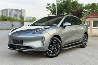 昊铂HT 2023款 670 后驱特高压版